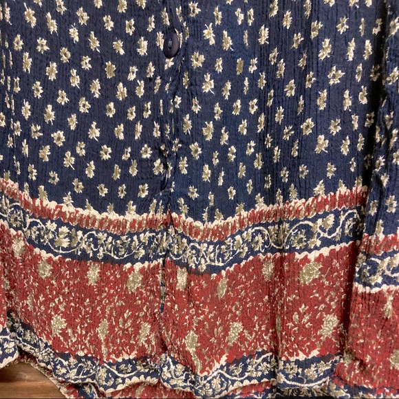 👛 Crinkle maxi skirt,navy/rust print by PrettyPink. Full front buttons.32”waist - Picture 4 of 7